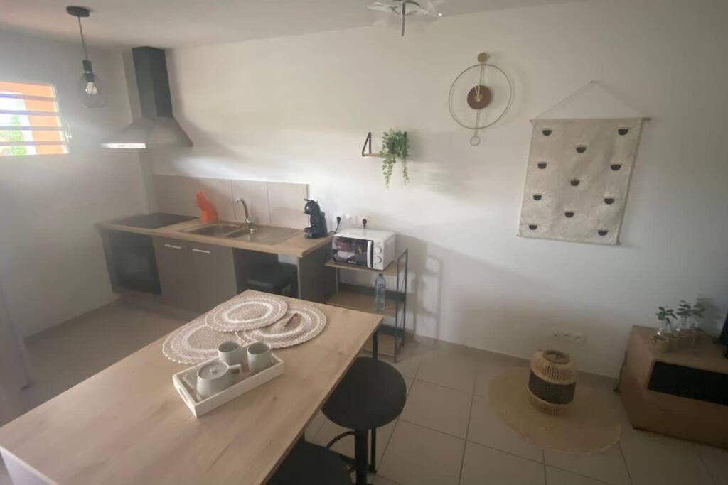 Appartement T2 Tres Cosy Cayenne Exterior foto